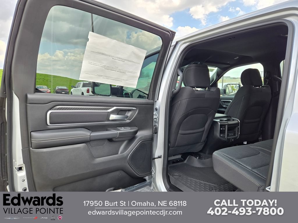 New 2026 RAM 1500 Big Horn AWD/4WD image 25