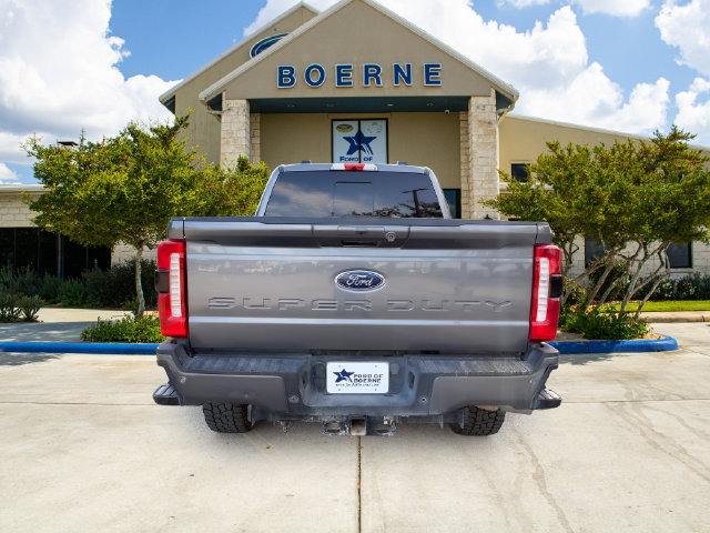 Used 2024 Ford F250 Lariat w/ Lariat Ultimate Package AWD/4WD image 4