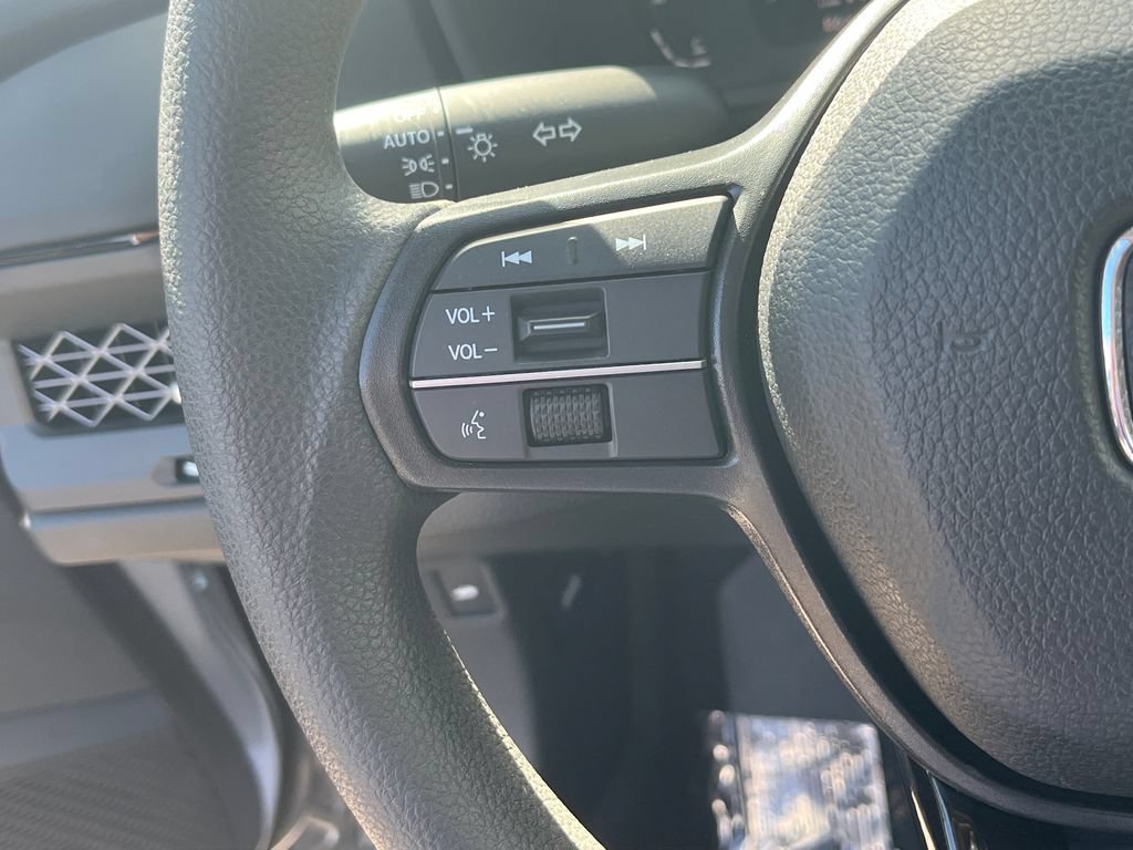 Used 2024 Honda Accord EX image 32