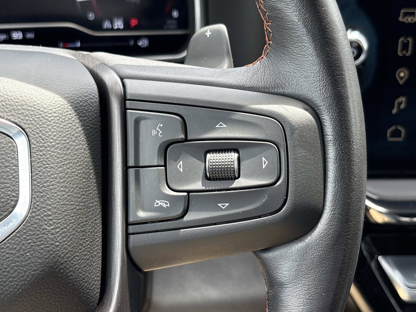 Certified 2023 GMC Sierra 1500 AT4 w/ AT4 Premium Package AWD/4WD image 22