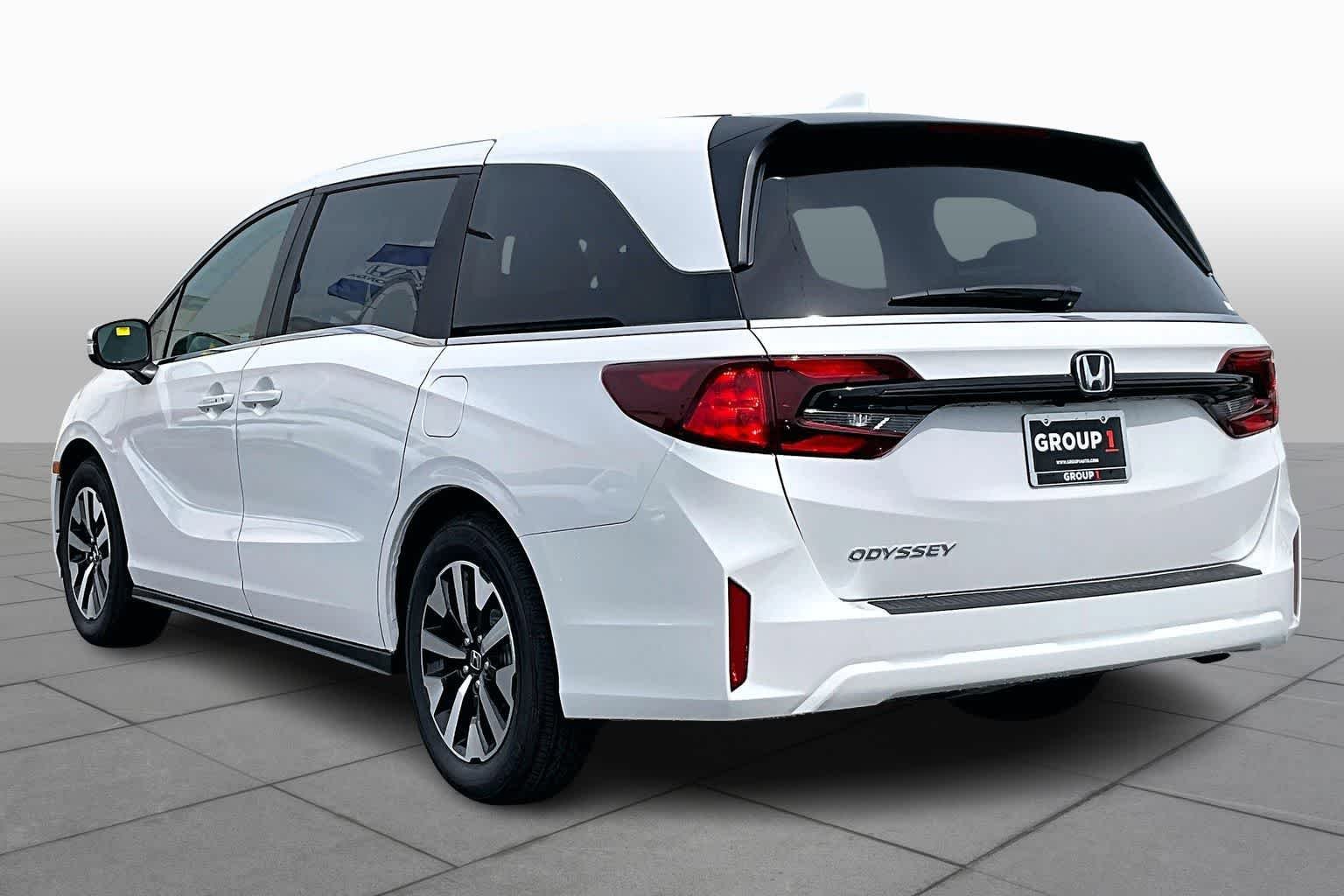 New 2026 Honda Odyssey EX-L image 12