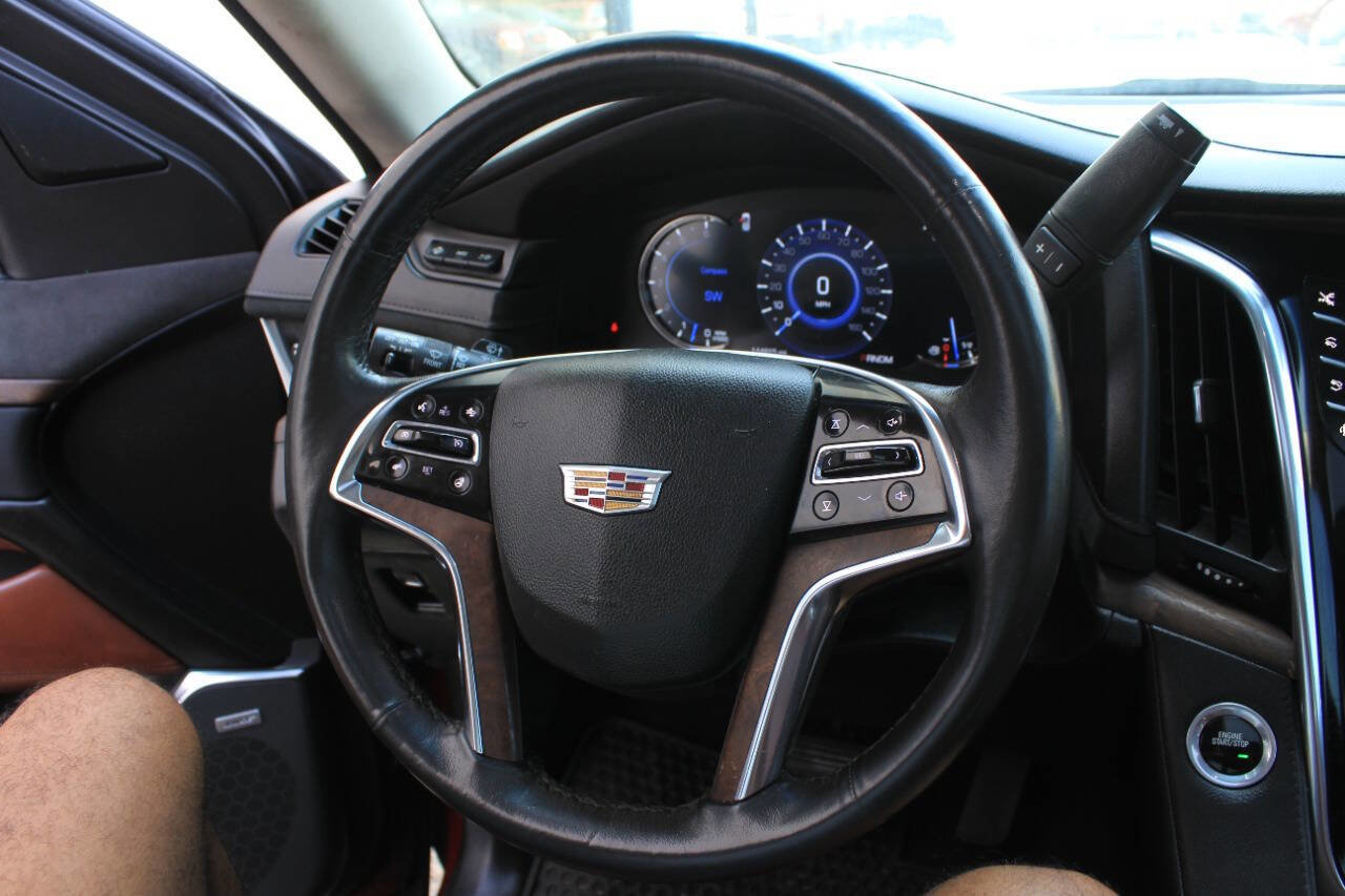 Used 2016 Cadillac Escalade Premium AWD/4WD image 24