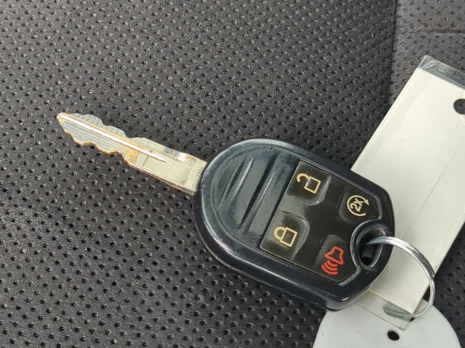 Used 2014 Ford F150 FX4 w/ Equipment Group 402A Luxury image 39