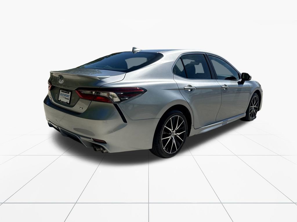 Used 2023 Toyota Camry SE FWD image 8