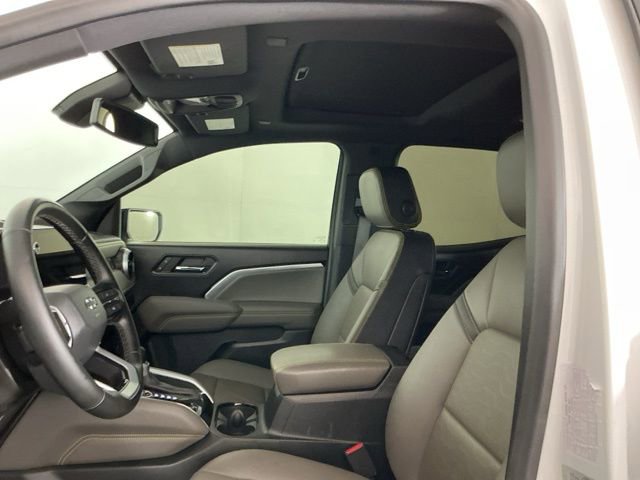 Used 2023 Chevrolet Colorado ZR2 w/ Desert Boss Special Edition AWD/4WD image 15