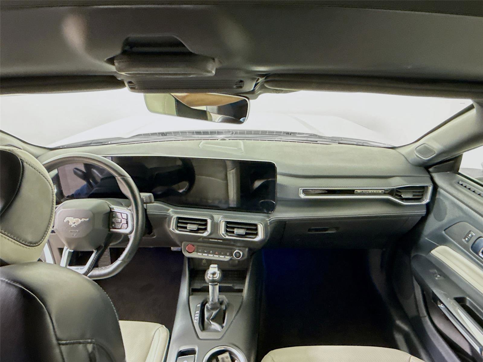 Used 2024 Ford Mustang Premium image 21