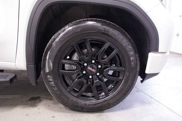Used 2021 GMC Sierra 1500 Elevation w/ LPO, Elevation Black Package image 11