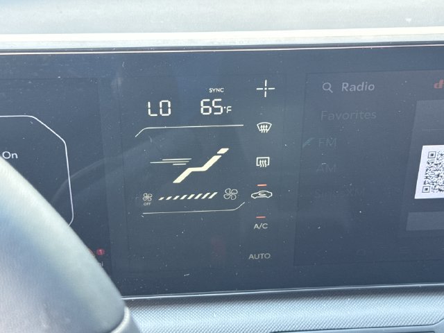 Used 2025 Kia K4 EX FWD image 21