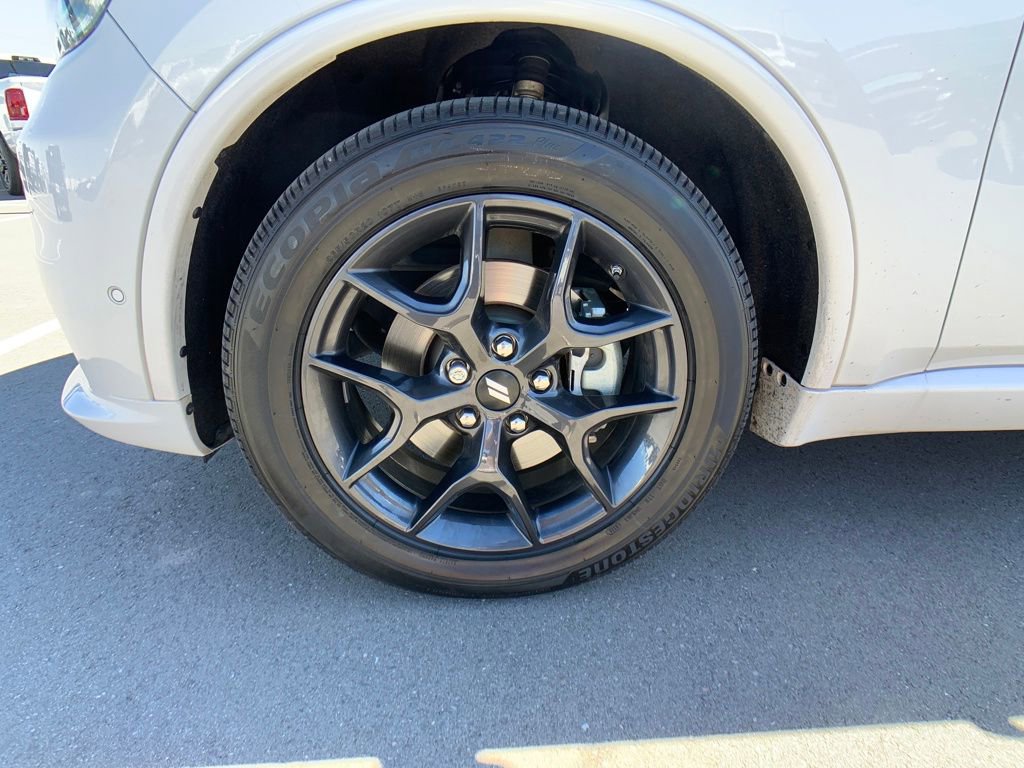 Used 2018 Dodge Durango R/T w/ Technology Group image 28