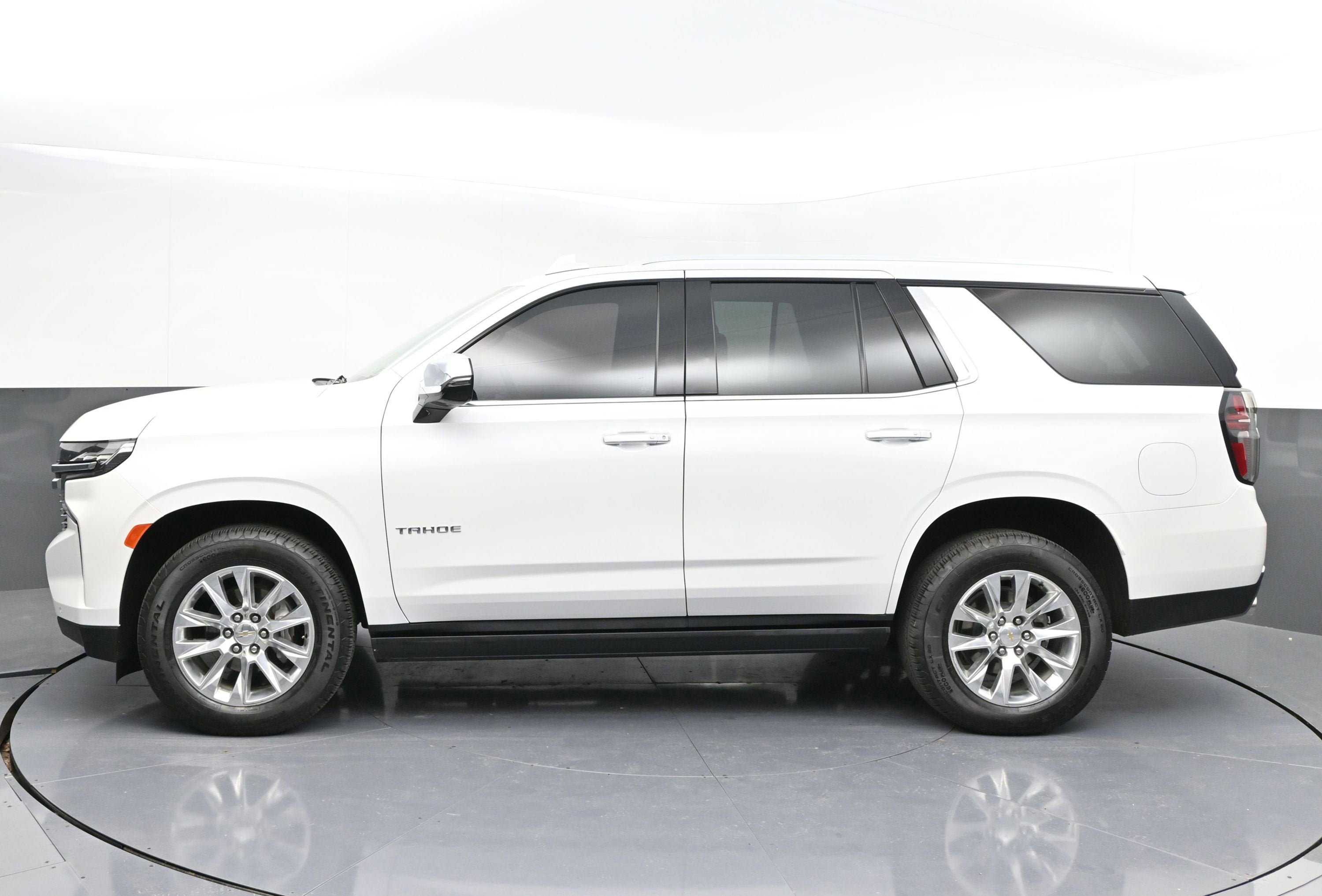 Used 2023 Chevrolet Tahoe Premier AWD/4WD image 4
