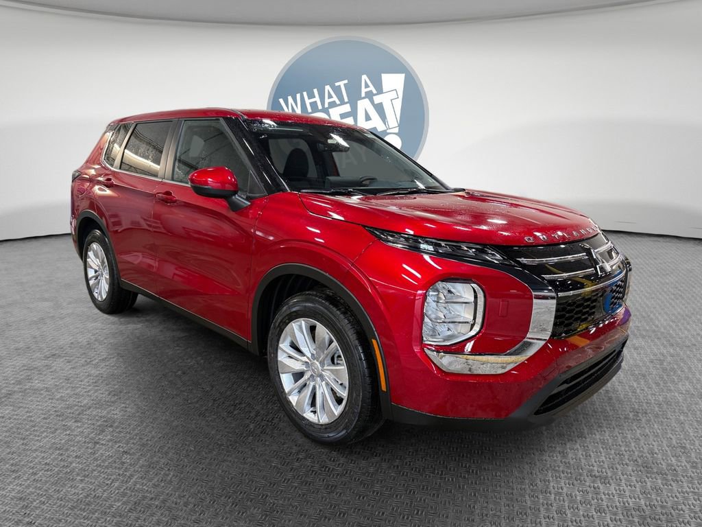 New 2026 Mitsubishi Outlander ES