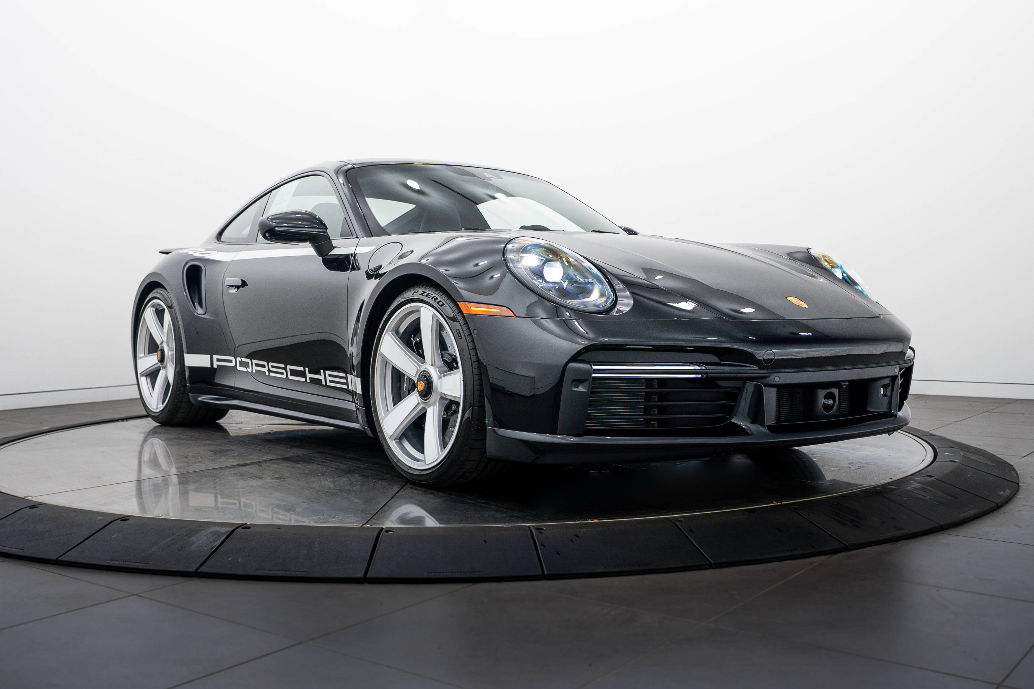 Certified 2025 Porsche 911 Turbo S AWD/4WD image 9