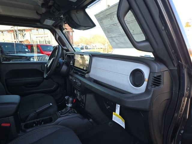 New 2026 Jeep Gladiator Sport AWD/4WD image 42
