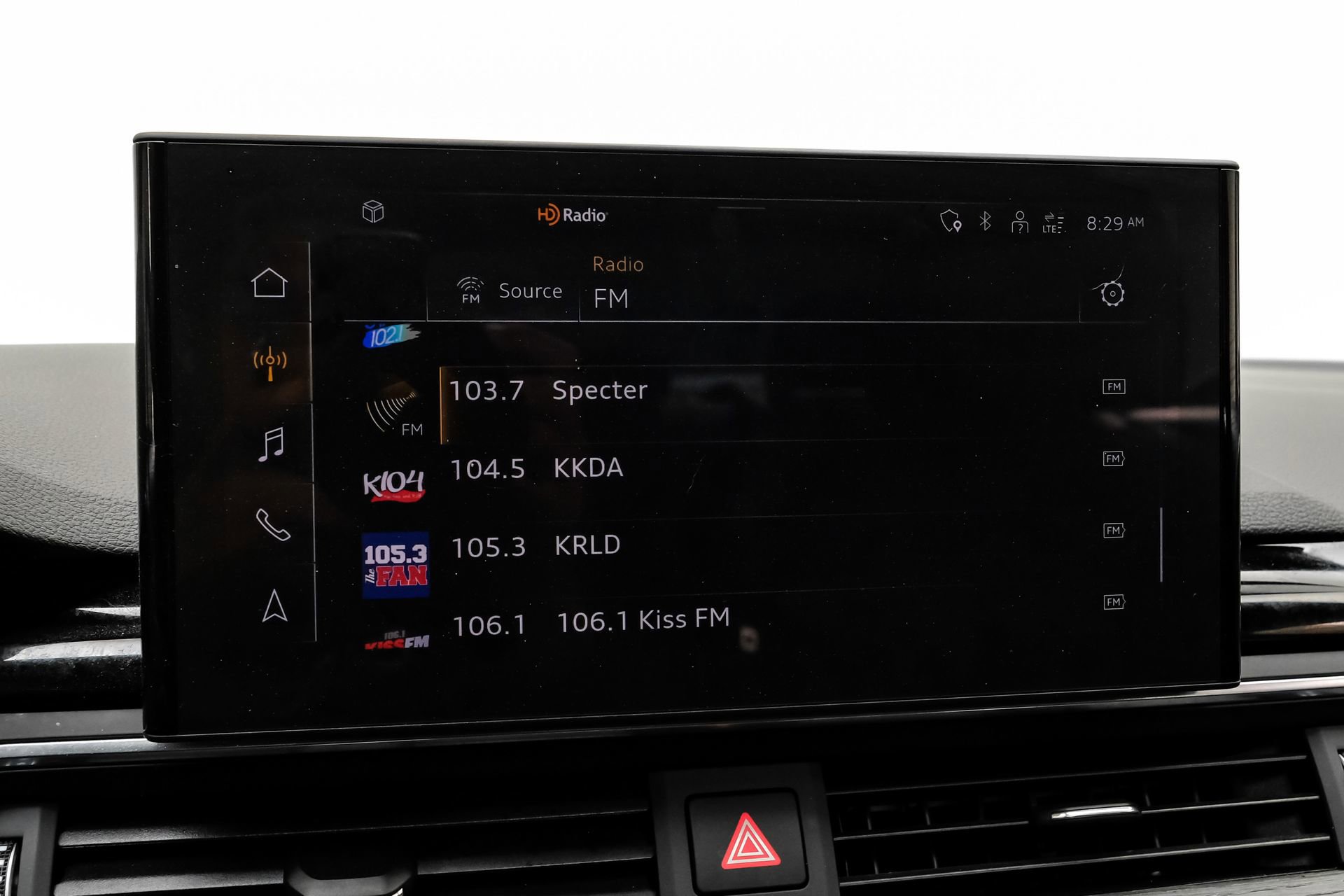 Used 2023 Audi A4 2.0T Premium w/ Convenience Package image 30