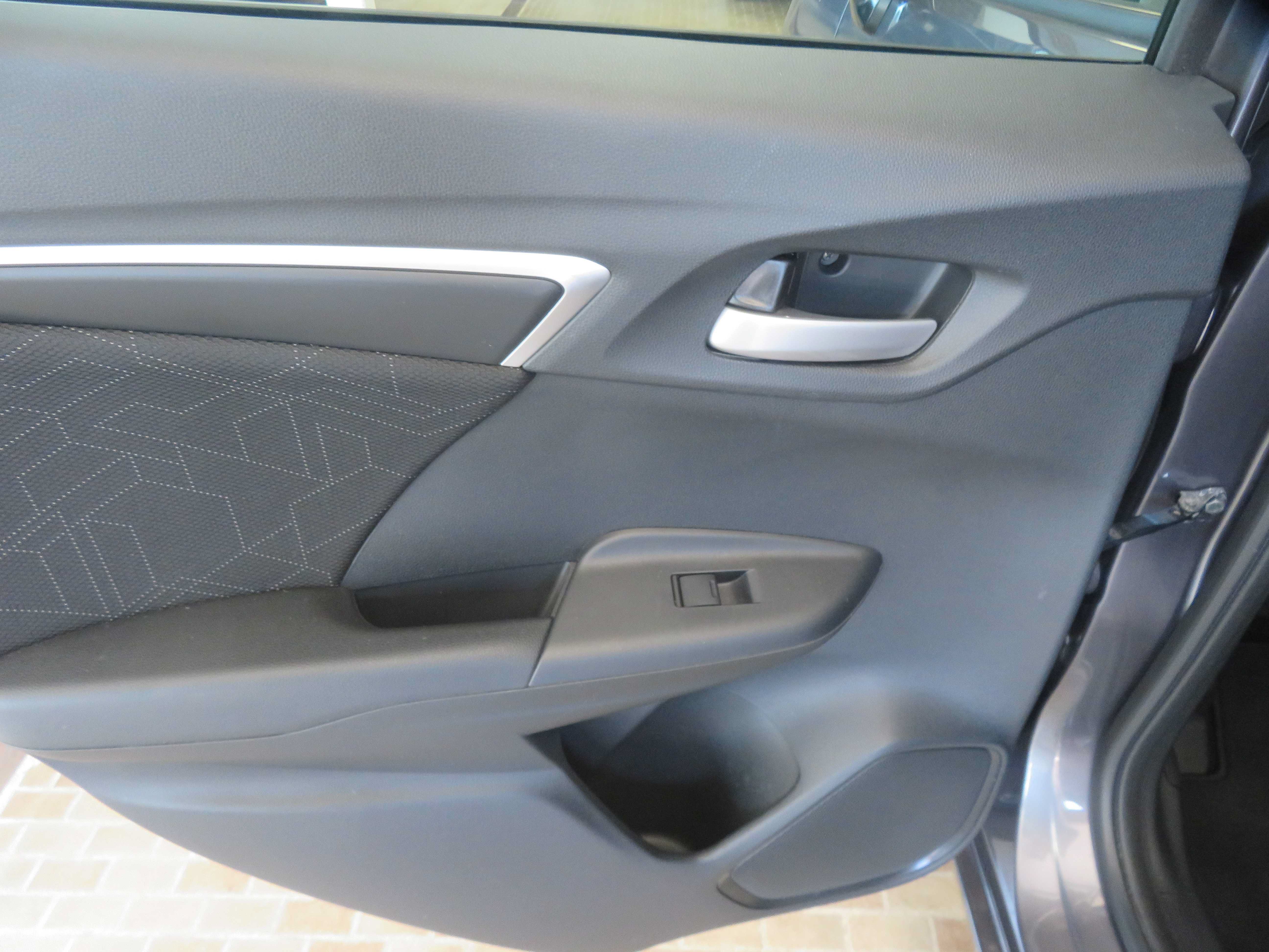 Used 2015 Honda Fit EX-L image 18