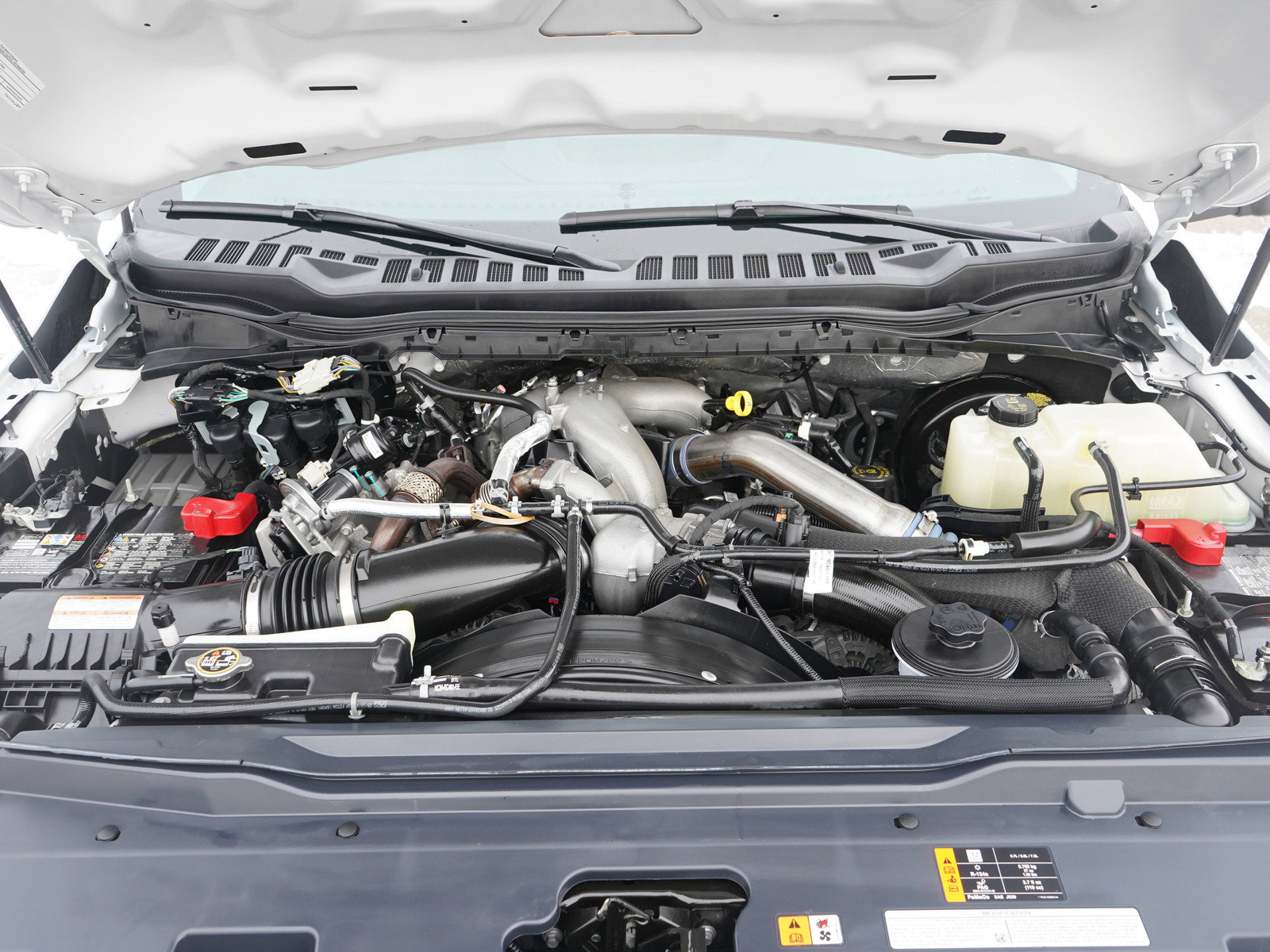 Used 2024 Ford F350 Lariat image 32