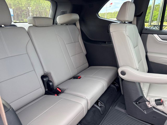 New 2026 GMC Acadia Elevation image 15