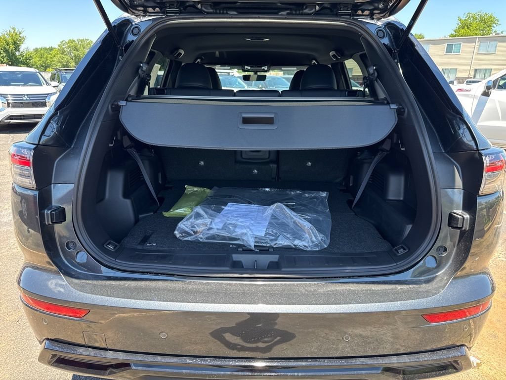 New 2026 Mitsubishi Outlander LE FWD image 49