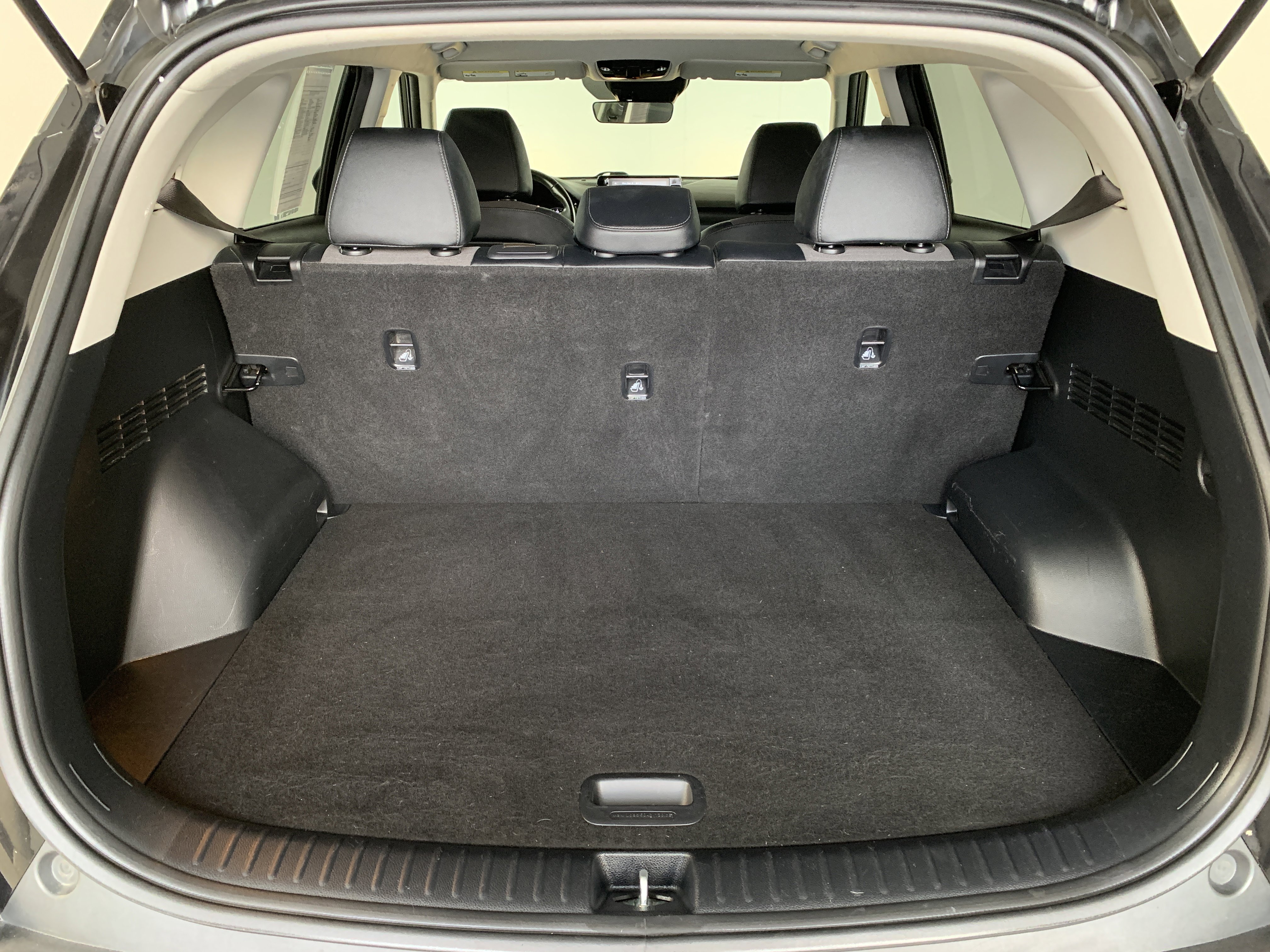 Used 2023 Kia Seltos S image 43