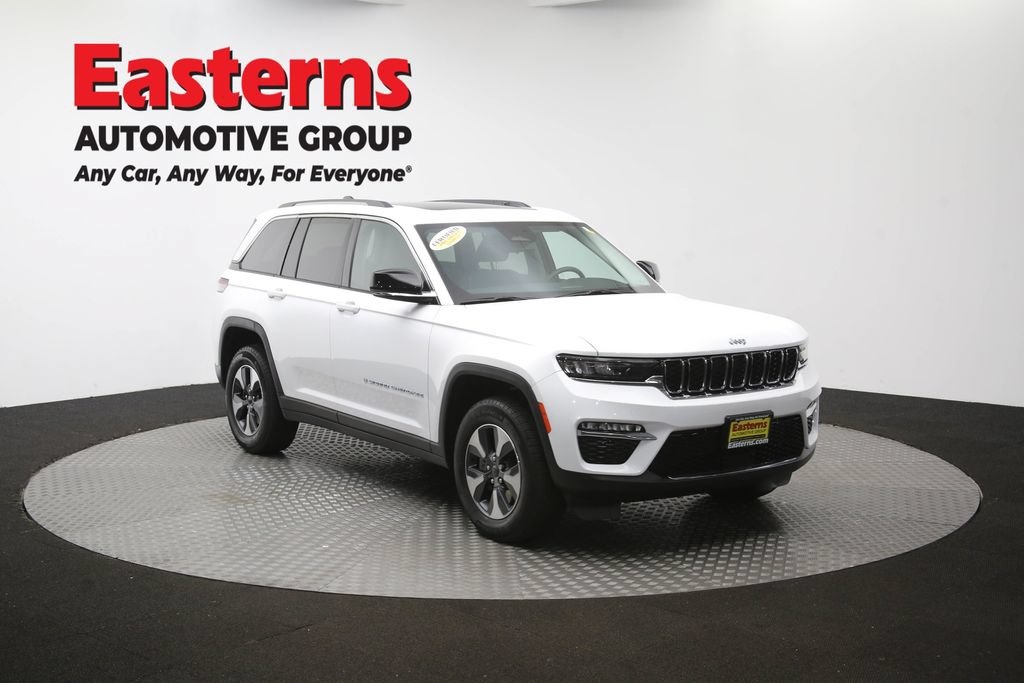 Used 2023 Jeep Grand Cherokee 4WD 4xe image 56