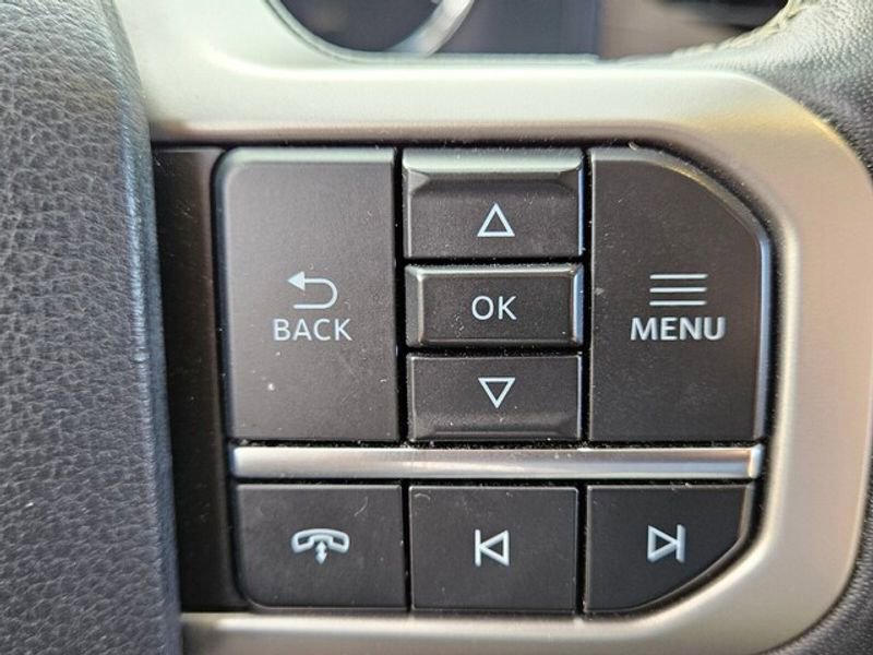 Certified 2023 Ford Expedition Limited image 24