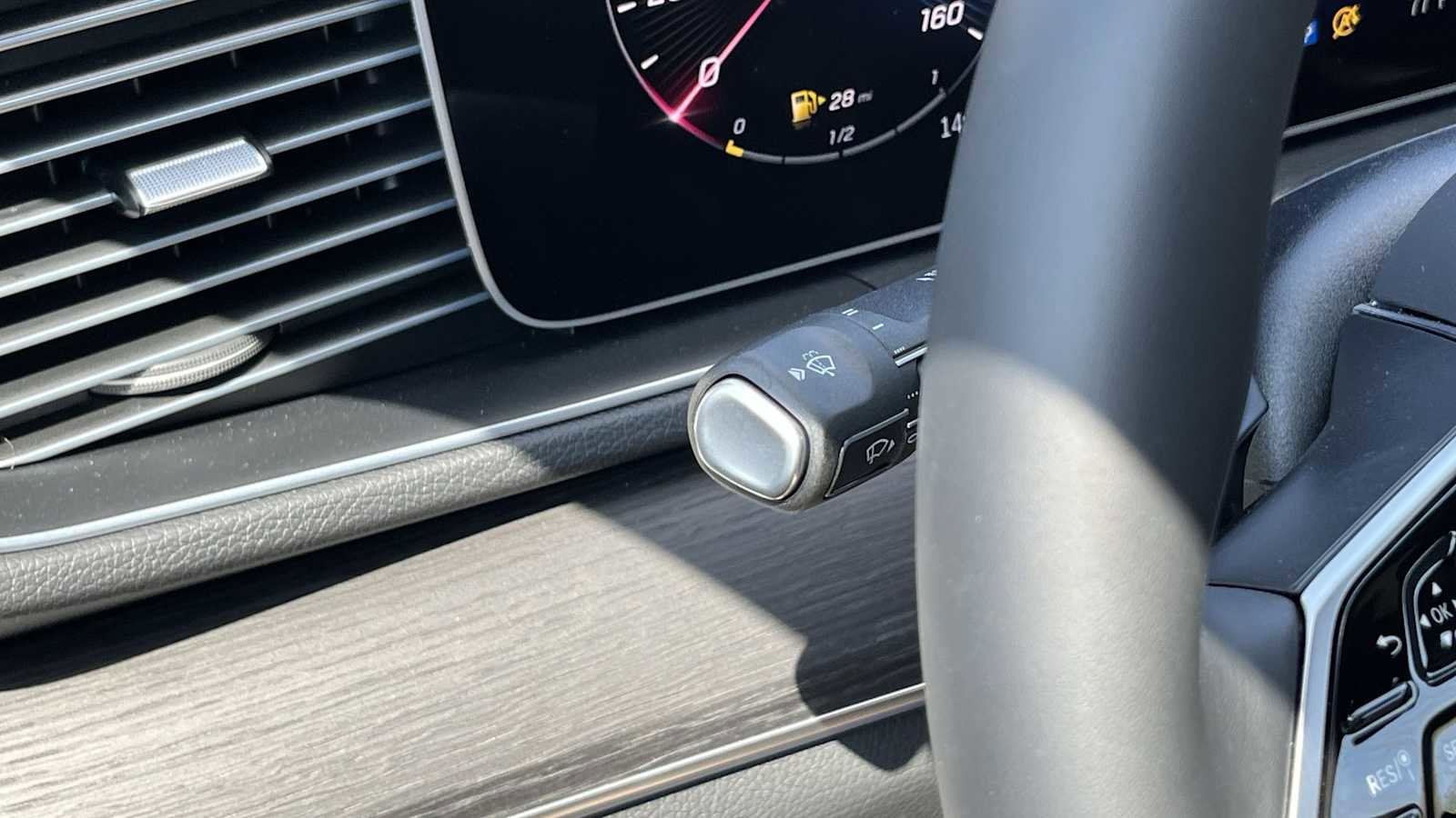 New 2026 Mercedes-Benz GLE 350 4MATIC image 41