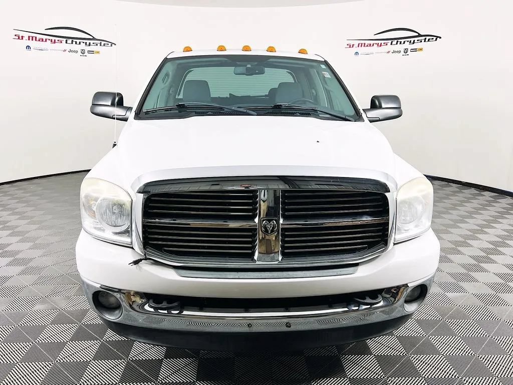 Used 2009 Dodge Ram 3500 Truck SLT w/ Popular Equipment Group RWD image 3