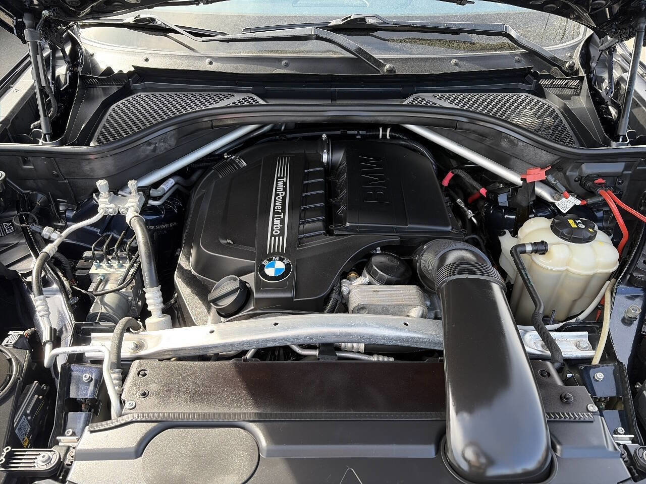 Used 2017 BMW X5 xDrive35i w/ Premium Package image 18