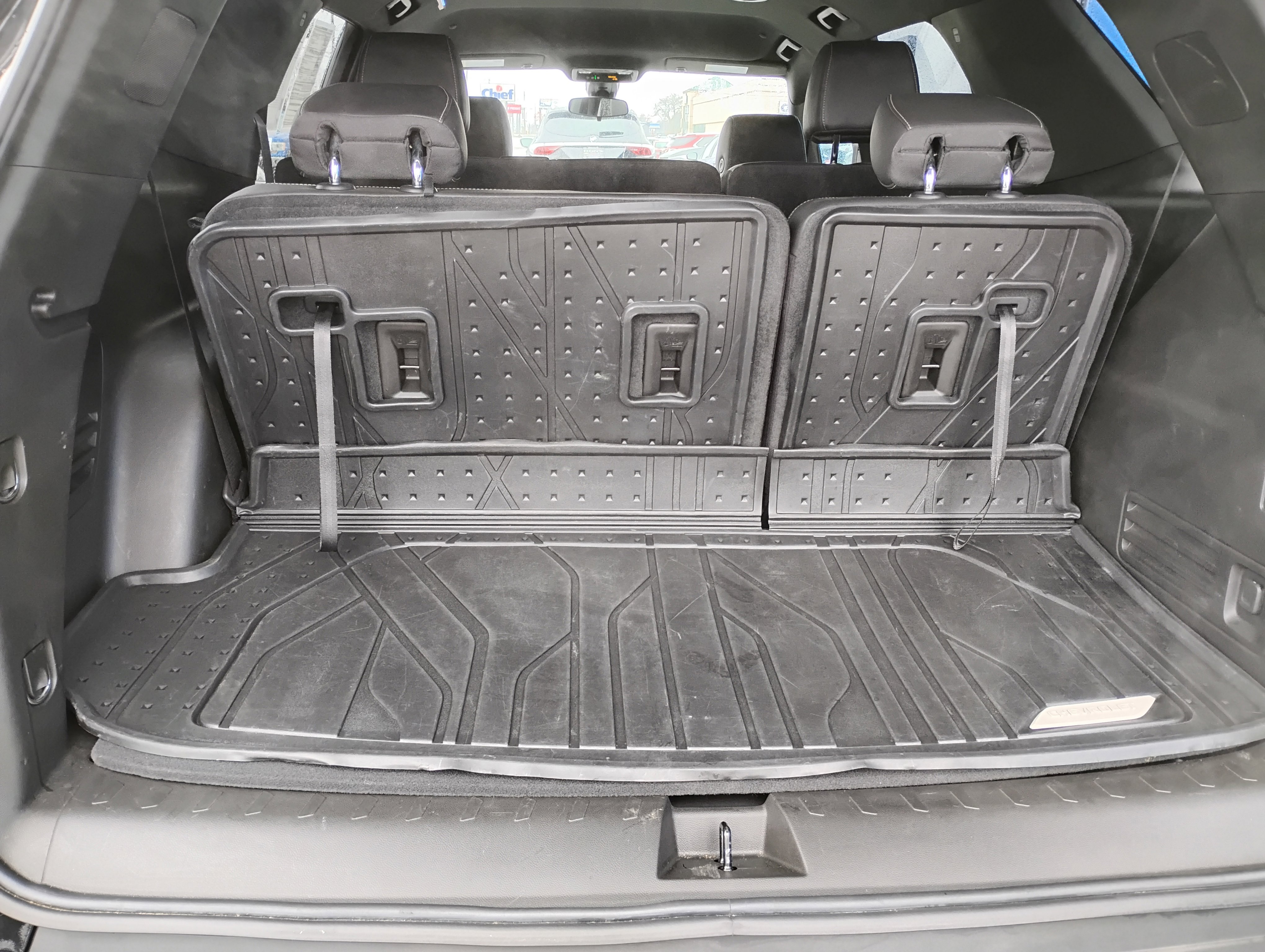 Used 2023 Chevrolet Traverse LT w/ LPO, Floor Liner Package AWD/4WD image 22