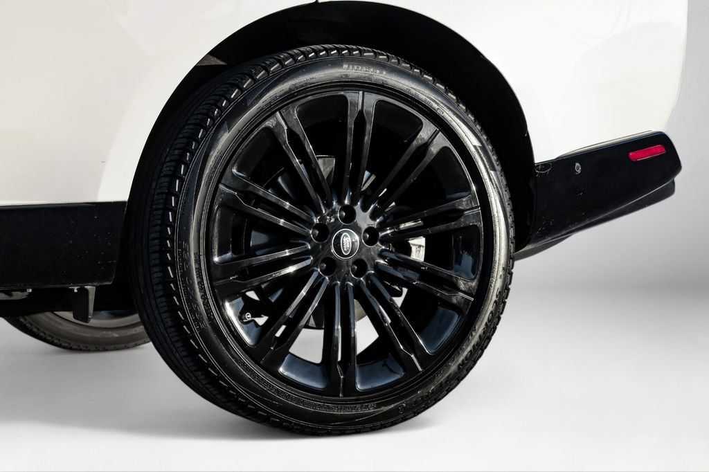 Used 2022 Land Rover Range Rover SE image 53