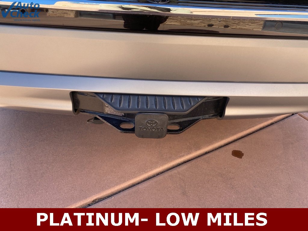 Used 2022 Toyota Highlander Platinum image 8