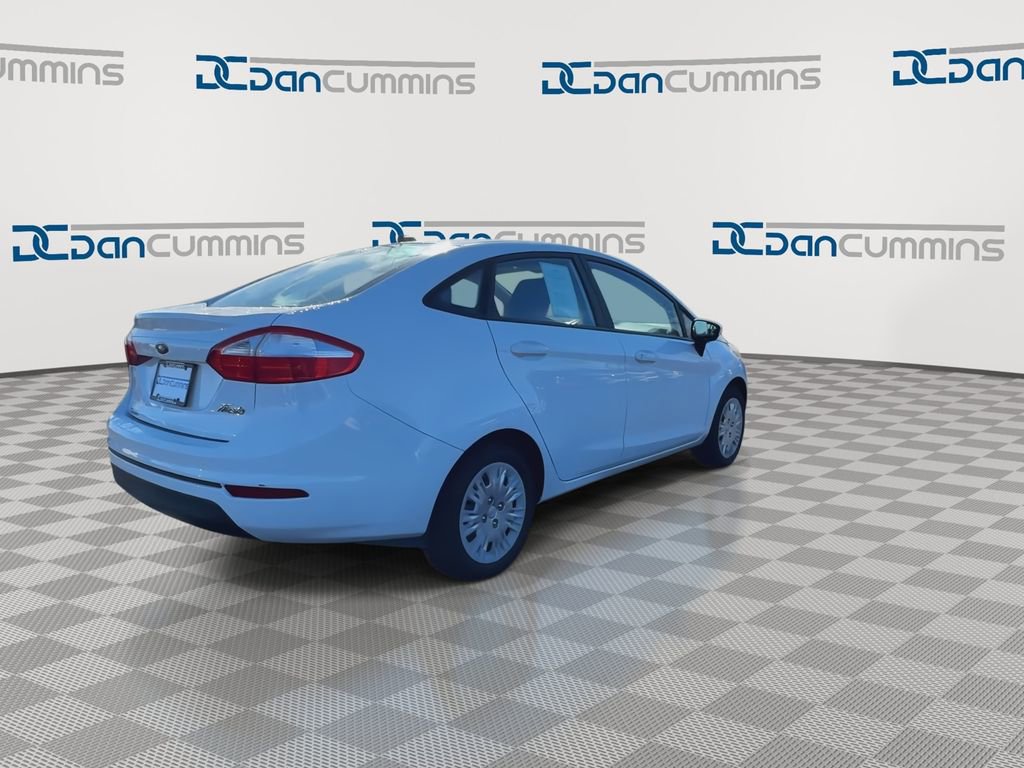Used 2015 Ford Fiesta S image 8
