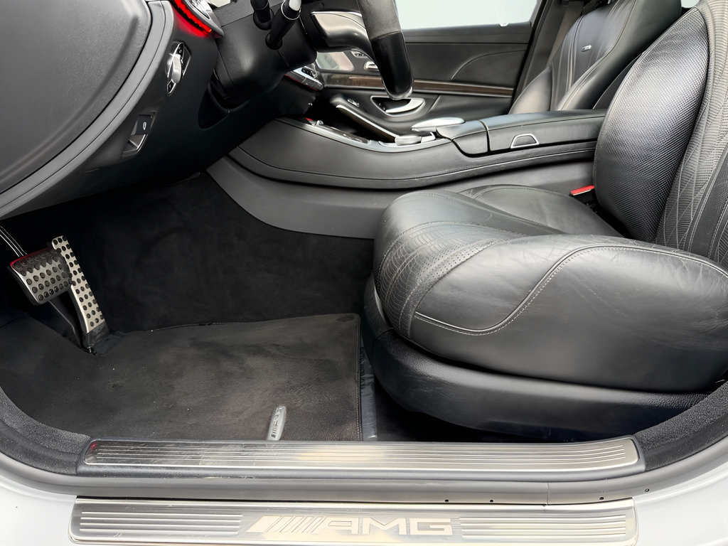 Used 2016 Mercedes-Benz S 63 AMG 4MATIC Sedan image 45