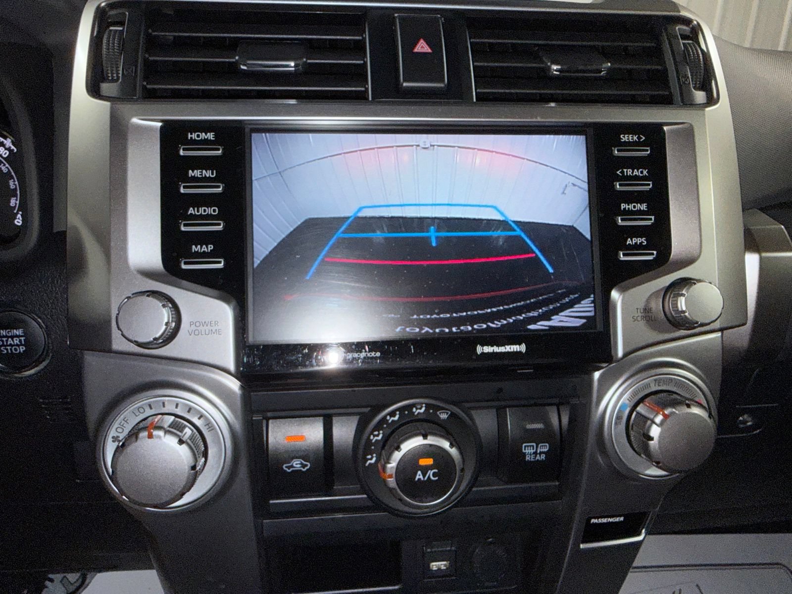Used 2024 Toyota 4Runner SR5 AWD/4WD image 25