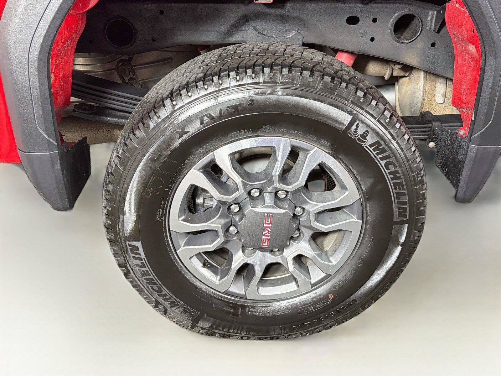Used 2024 GMC Sierra 2500 SLE w/ SLE Value Package; AWD/4WD image 35