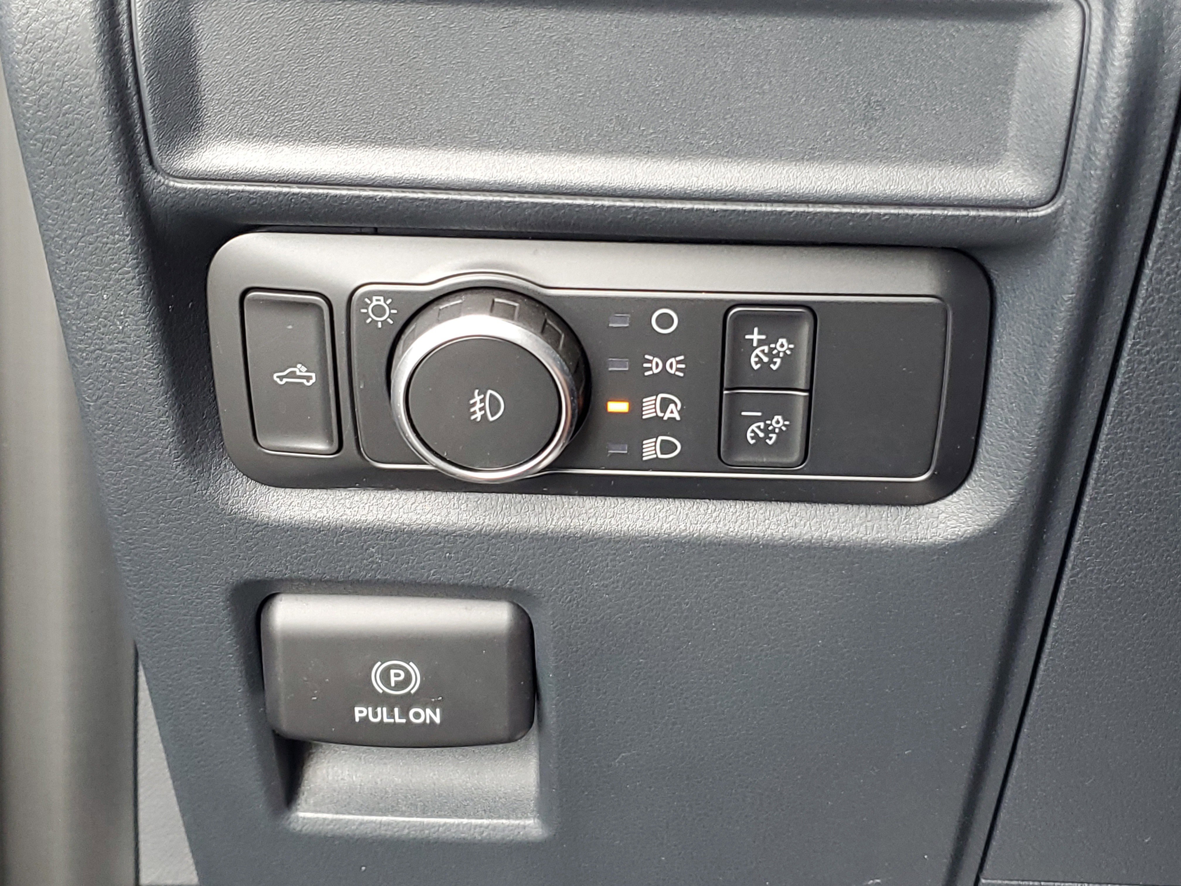 Used 2022 Ford F150 XL w/ STX Appearance Package AWD/4WD image 14