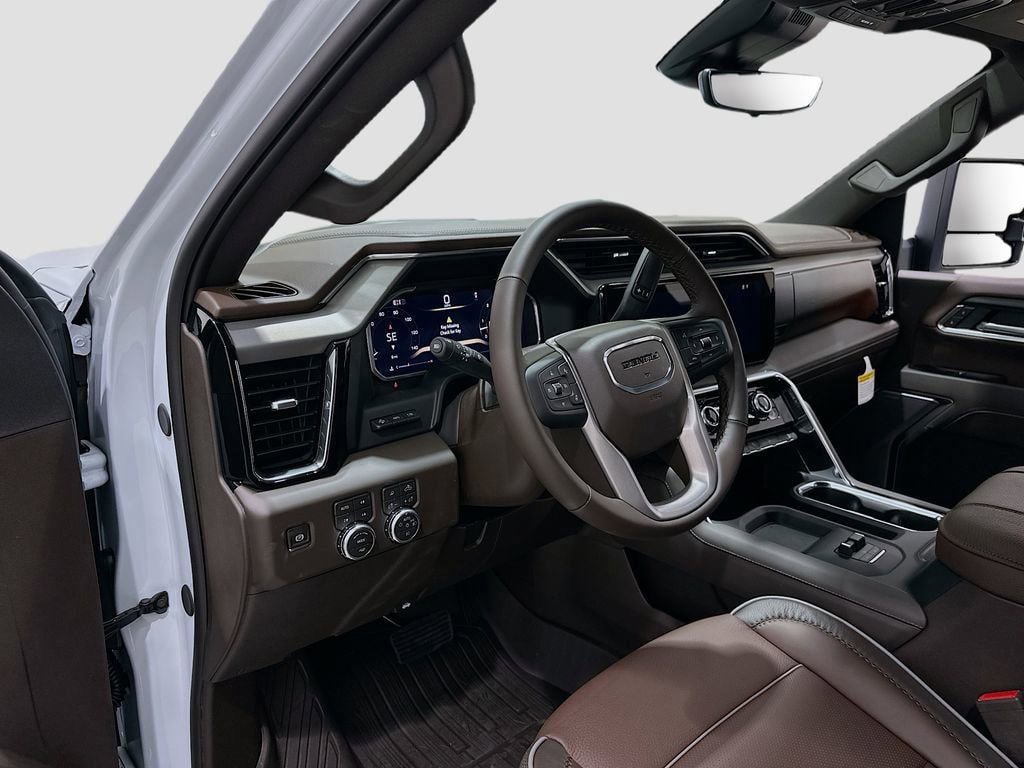 New 2026 GMC Sierra 2500 Denali w/ Denali Reserve Package AWD/4WD image 9