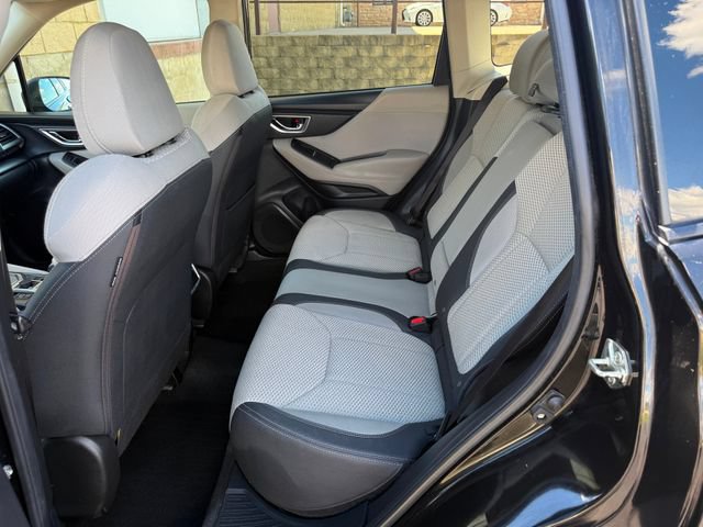 Used 2019 Subaru Forester Premium AWD/4WD image 7