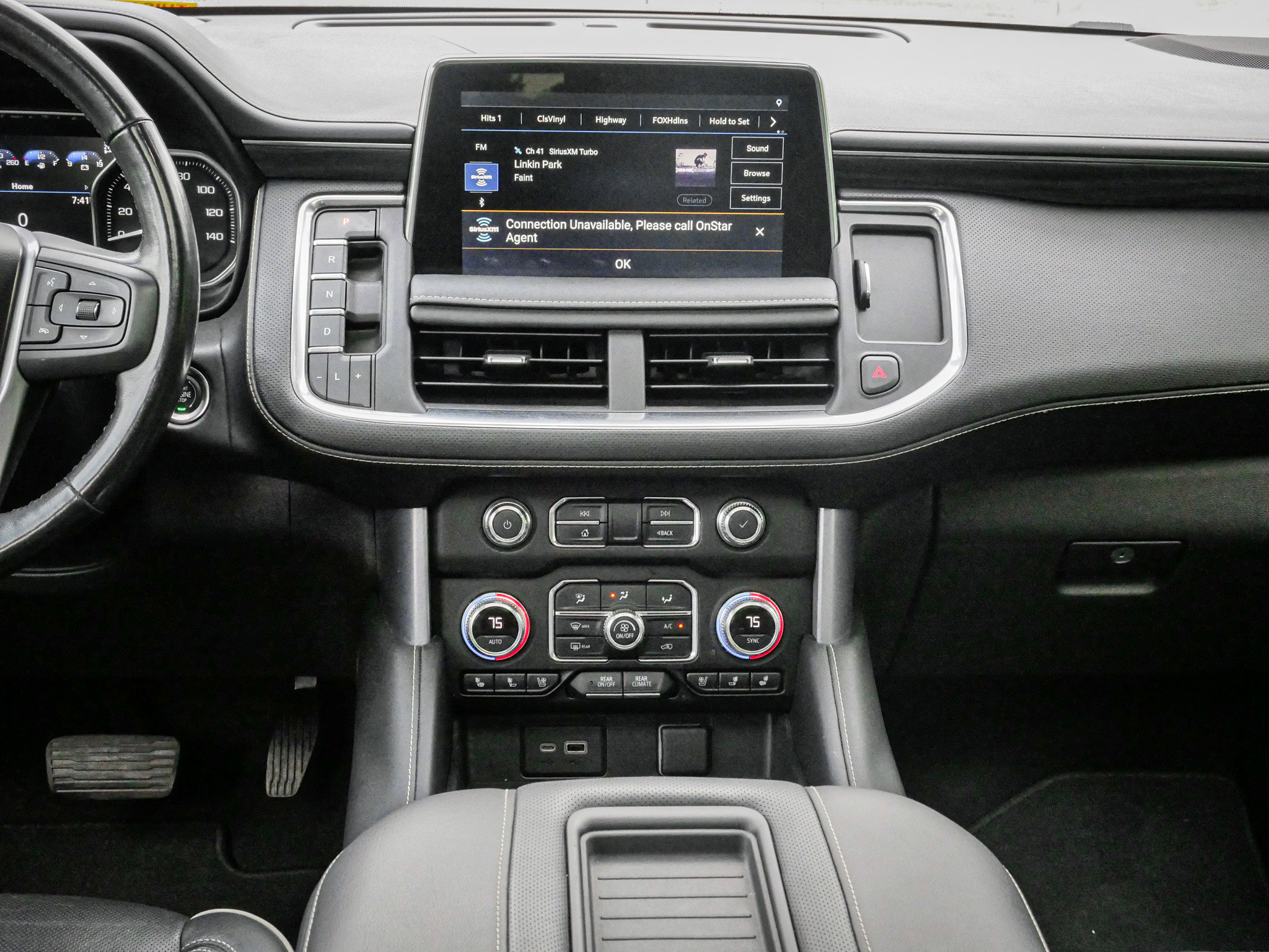 Used 2021 GMC Yukon XL SLT w/ SLT Luxury Plus Package AWD/4WD image 29
