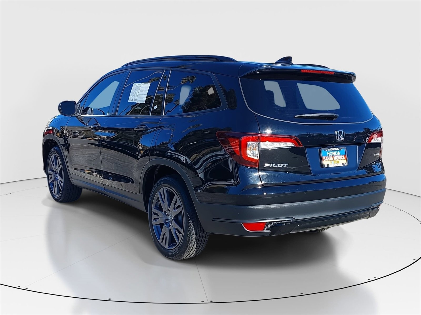 Certified 2022 Honda Pilot Sport image 7