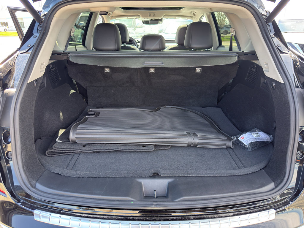 Certified 2024 Nissan Murano Platinum w/ Cargo Package AWD/4WD image 36