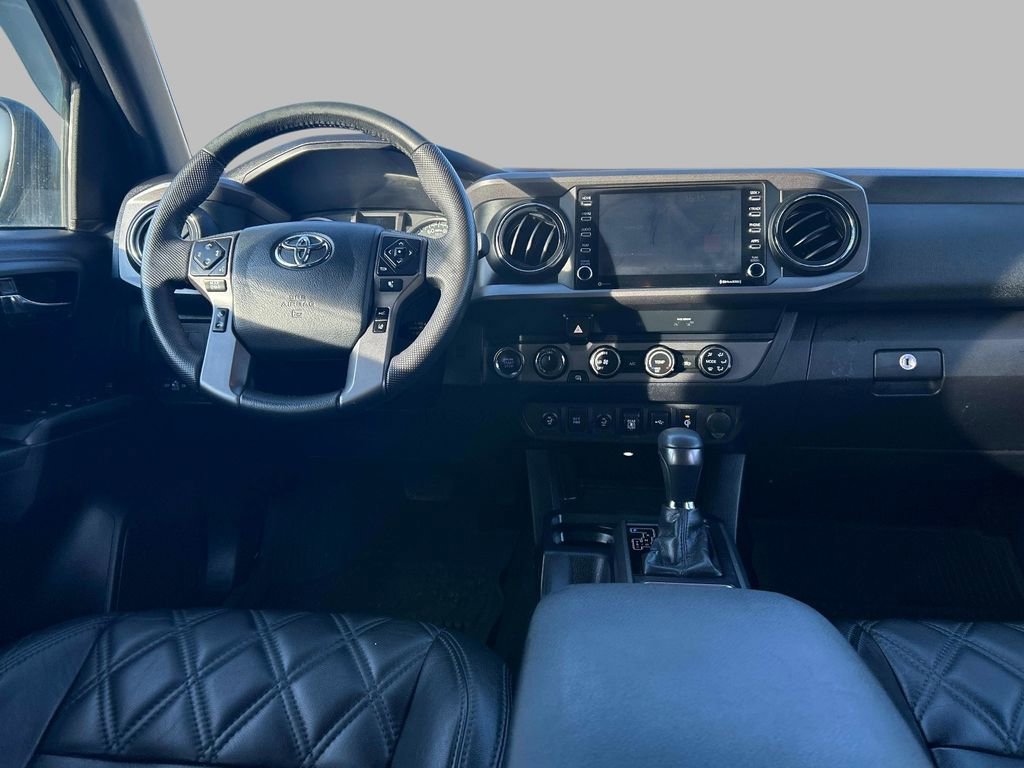 Used 2020 Toyota Tacoma TRD Off-Road image 17