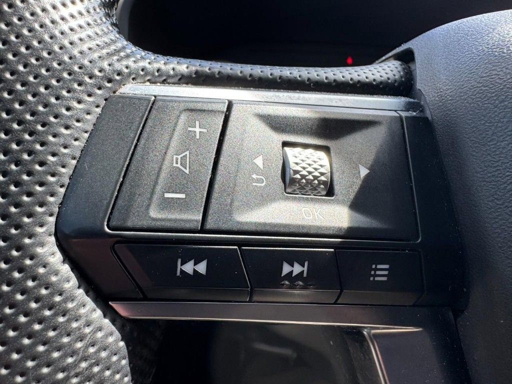 Used 2022 Mitsubishi Outlander SEL AWD/4WD image 17