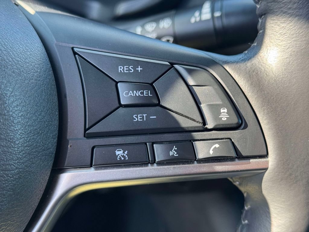 Used 2025 Nissan Sentra SV w/ All-Weather Package FWD image 21