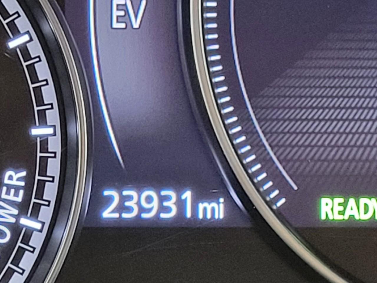 Used 2025 MAZDA CX-50 AWD 2.5 Hybrid w/ Premium Pkg image 2