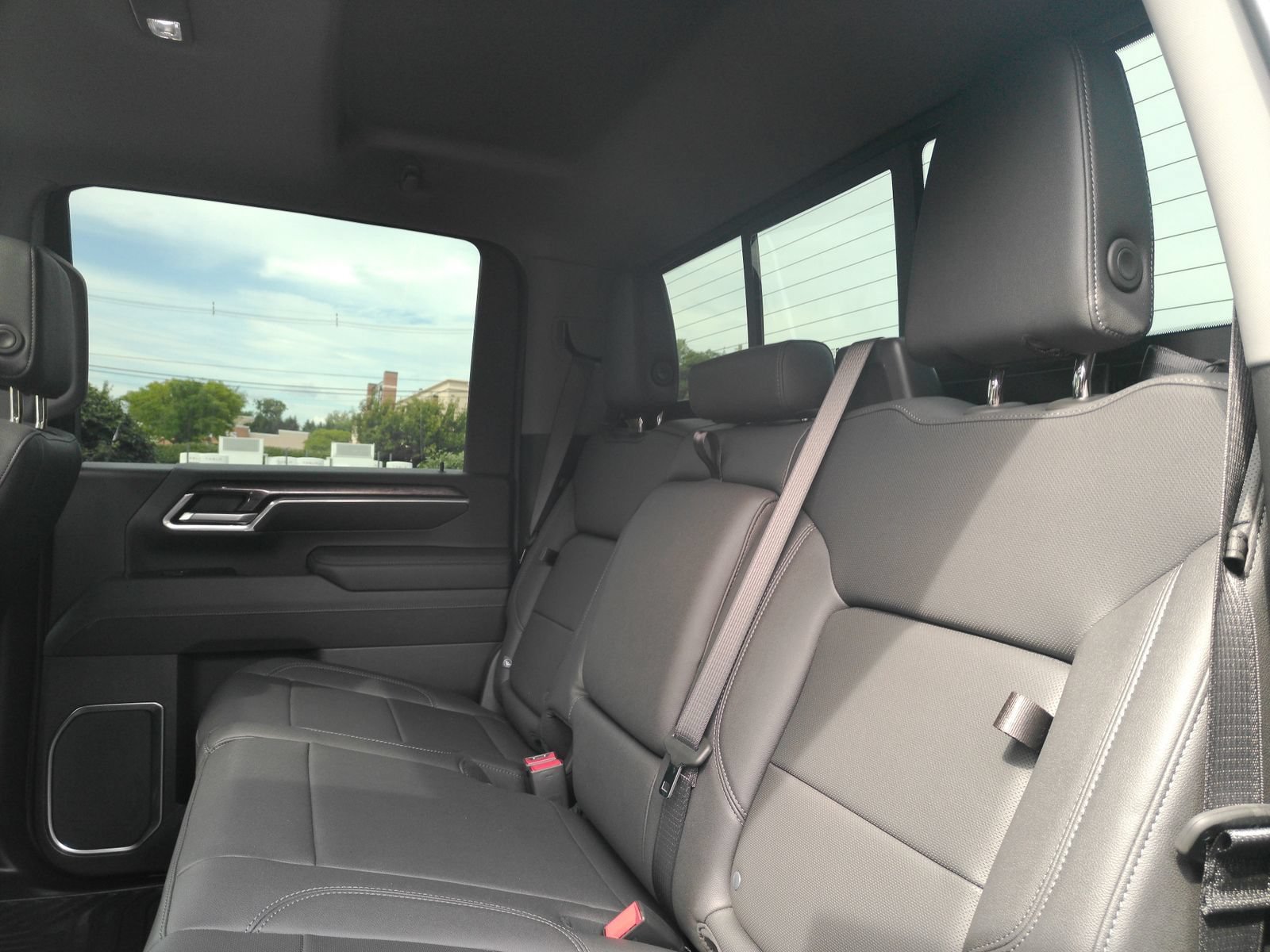 Certified 2025 Chevrolet Silverado 2500 LTZ w/ Trail Boss Package AWD/4WD image 14