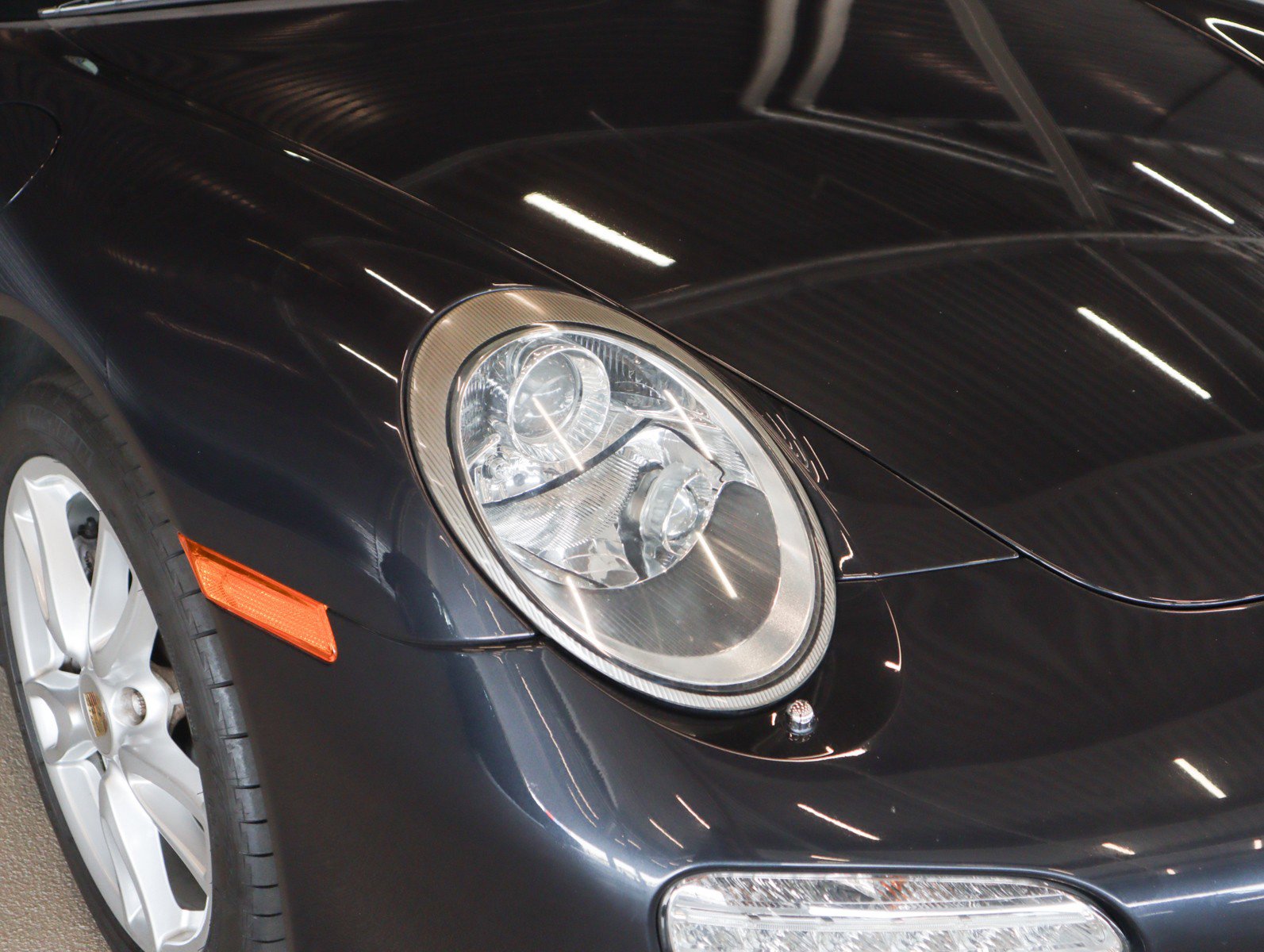 Used 2009 Porsche 911 Carrera RWD image 22