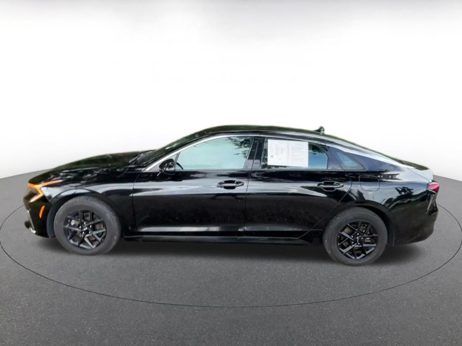 Used 2025 Kia K5 LXS FWD image 8
