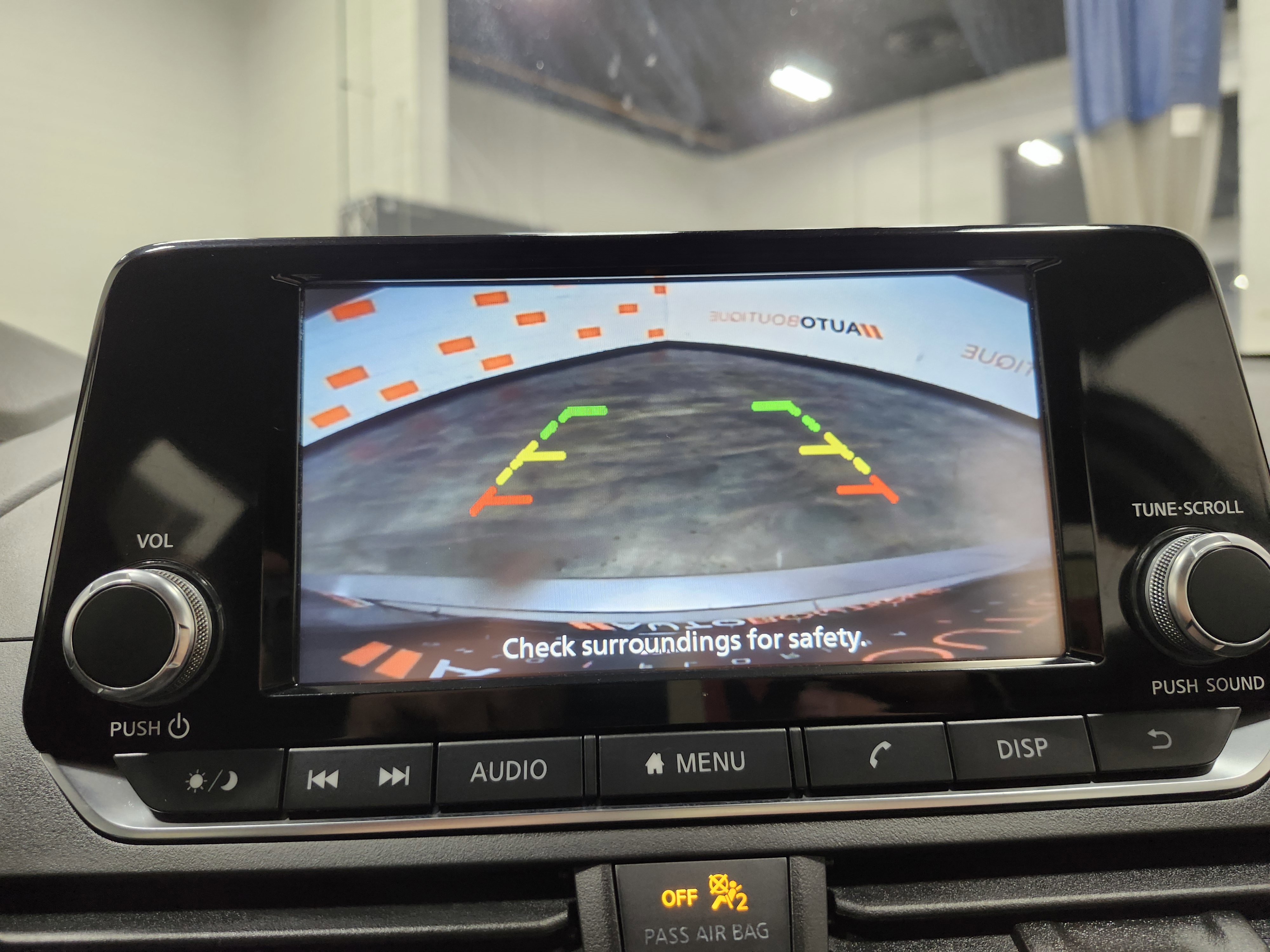 Used 2023 Nissan Altima 2.5 S image 2