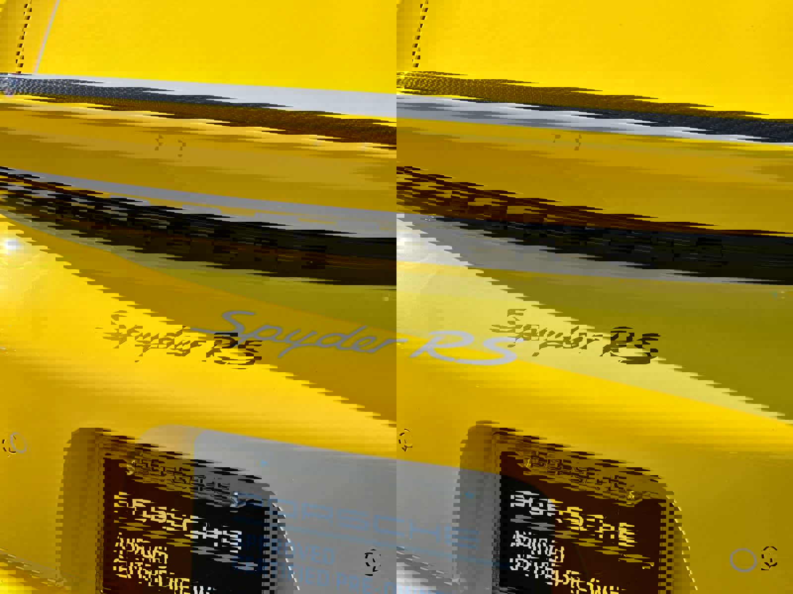 Certified 2025 Porsche 718 Boxster Spyder RS w/ Weissach Package image 27